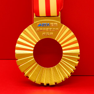 辽宁大连德泰集团定制奖牌_奖牌制作 奖章制作 定制奖牌 定做奖章